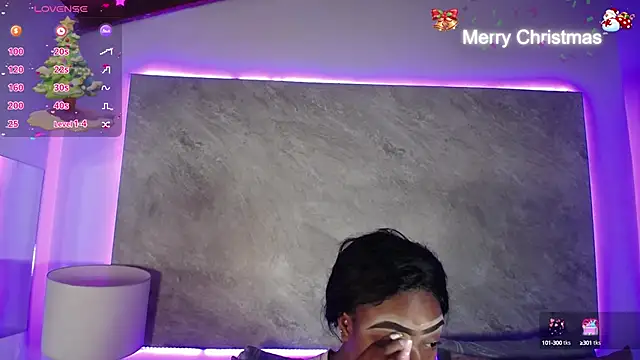 mia schwarz online show from December 15, 2024, 8:47 pm