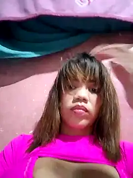 1CANDYLOVE online show from July 17, 2026, 12:50 am