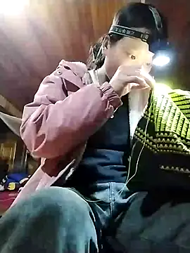 lytamye online show from December 5, 2024, 11:49 am