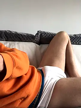 Snapshot of WAW_PL chatting on October 17, 2025, 11:35 am WAW PL online show from October 17, 2025, 11:35 am