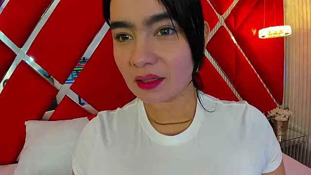 SusanCouper online show from February 27, 2026, 10:43 pm