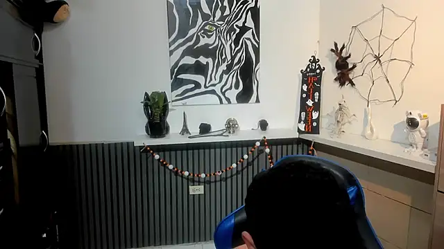 Daemon21 online show from November 8, 2025, 11:58 pm