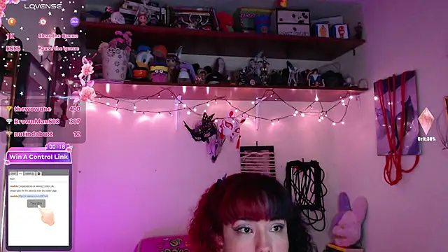 Snapshot of Ruby_Skywalker_ chatting on March 5, 2025, 5:29 am Ruby Skywalker online show from March 5, 2025, 5:29 am