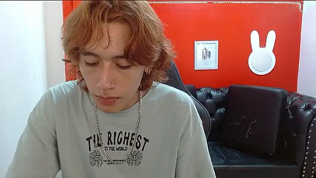 Snapshot of Stephan_Queens chatting on December 6, 2024, 2:13 am Stephan Queens online show from December 6, 2024, 2:13 am