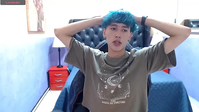 Snapshot of Stephan_Queens chatting on March 6, 2025, 1:37 am Stephan Queens online show from March 6, 2025, 1:37 am