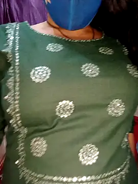 Snapshot of YRIMA1995 chatting on February 2, 2025, 6:31 pm YRIMA1995 online show from February 2, 2025, 6:31 pm