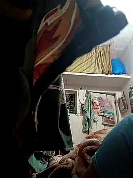 Snapshot of YRIMA1995 chatting on February 10, 2025, 6:03 pm YRIMA1995 online show from February 10, 2025, 6:03 pm