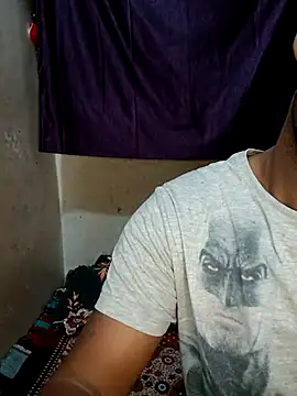 Snapshot of YRIMA1995 chatting on February 18, 2025, 1:55 pm YRIMA1995 online show from February 18, 2025, 1:55 pm