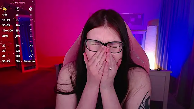 Snapshot of Arizonaa_Muse chatting on March 1, 2025, 3:32 am Arizonaa Muse online show from March 1, 2025, 3:32 am