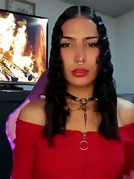 Snapshot of Lanna_hott_ chatting on September 26, 2025, 7:18 pm Lanna hott  online show from September 26, 2025, 7:18 pm