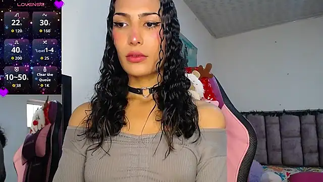 Lanna hott  online show from November 30, 2025, 7:51 pm