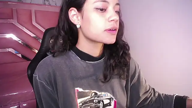 Snapshot of Tyna_ch chatting on January 30, 2025, 7:37 pm Tyna ch online show from January 30, 2025, 7:37 pm