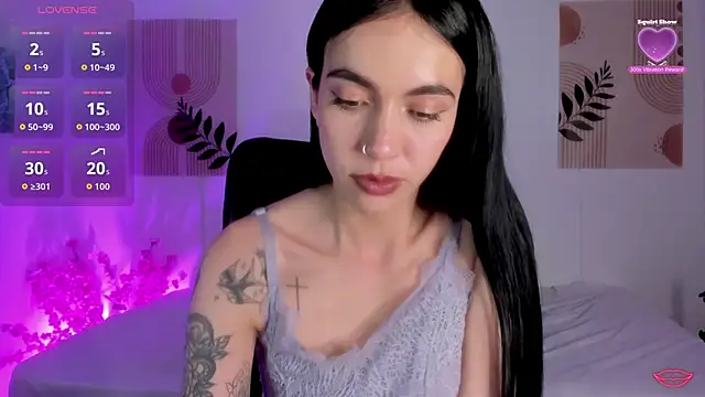 Snapshot of samy_lewis chatting on October 6, 2025, 3:59 am samy lewis online show from October 6, 2025, 3:59 am