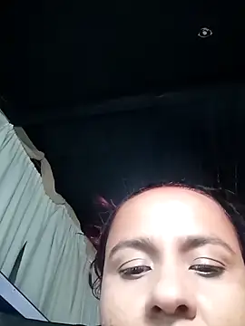 Kyara Queen online show from December 19, 2025, 7:54 pm