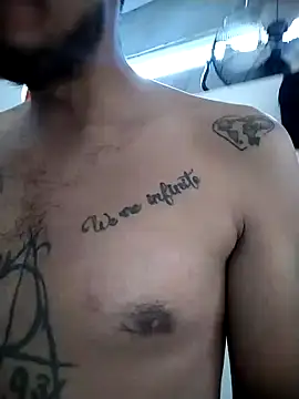 Snapshot of ale3J4a chatting on December 29, 2024, 6:16 pm ale3J4a online show from December 29, 2024, 6:16 pm