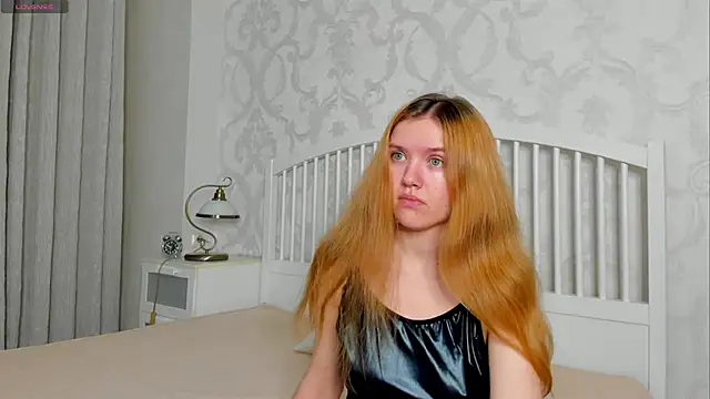 Eva  Lewis online show from May 28, 2026, 3:53 pm
