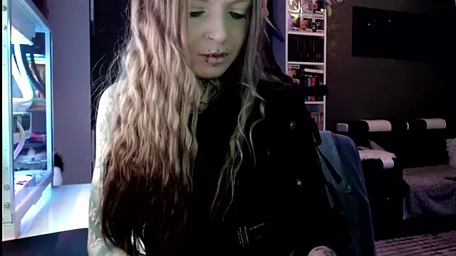 Snapshot of InesGold chatting on February 24, 2025, 7:22 am InesGold online show from February 24, 2025, 7:22 am