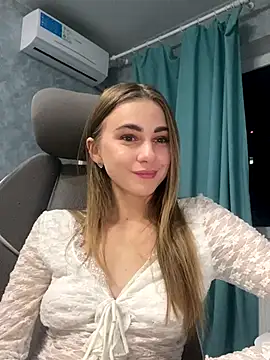 Snapshot of GraceTorrez chatting on November 13, 2025, 4:06 pm GraceTorrez online show from November 13, 2025, 4:06 pm