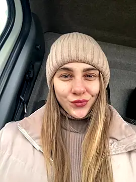 Snapshot of GraceTorrez chatting on December 14, 2025, 5:57 am GraceTorrez online show from December 14, 2025, 5:57 am