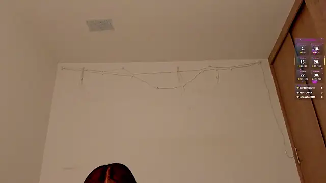 Snapshot of Abbyjonhson__ chatting on December 16, 2025, 11:32 pm Abbyjonhson online show from December 16, 2025, 11:32 pm