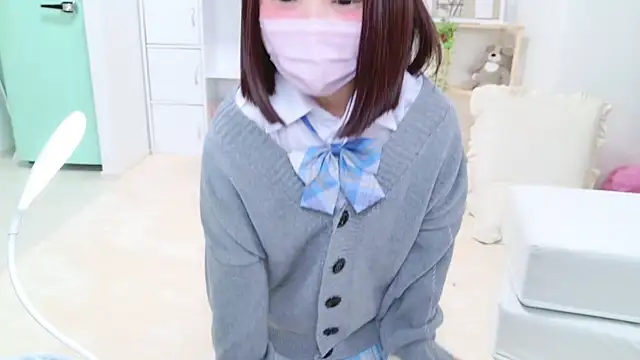 x-naru-x online show from December 15, 2024, 4:59 pm