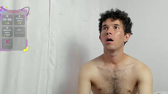 Snapshot of hghilltop chatting on October 24, 2025, 8:05 pm hghilltop online show from October 24, 2025, 8:05 pm