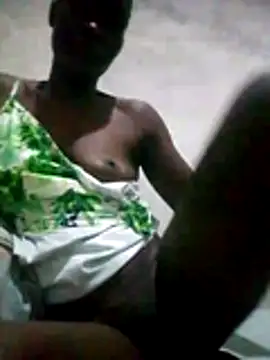 Snapshot of sexyblackya chatting on December 3, 2025, 4:20 am sexyblackya online show from December 3, 2025, 4:20 am