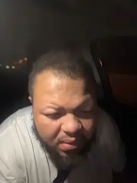 papijusto online show from November 4, 2025, 6:34 am