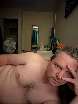 Snapshot of mrtickle1000 chatting on May 28, 2026, 10:51 pm mrtickle1000 online show from May 28, 2026, 10:51 pm