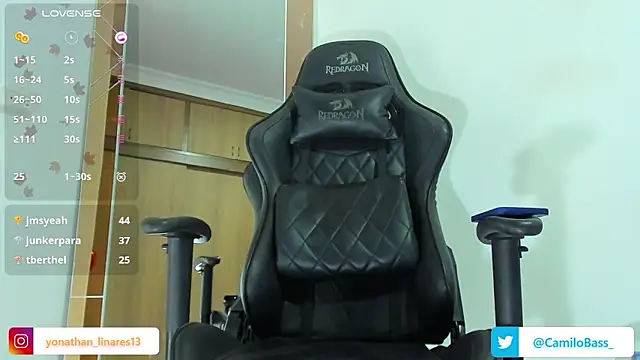 Snapshot of _CamiloBass chatting on December 26, 2024, 4:32 am CamiloBass online show from December 26, 2024, 4:32 am