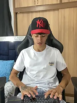  CamiloBass online show from March 5, 2026, 1:12 am