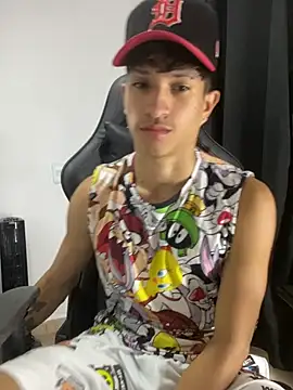  CamiloBass online show from March 8, 2026, 8:01 pm