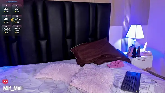 Snapshot of Milf_meli chatting on November 7, 2025, 7:25 pm Milf meli online show from November 7, 2025, 7:25 pm