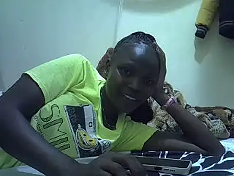 Snapshot of pretty_vivy chatting on December 1, 2024, 5:24 pm pretty vivy online show from December 1, 2024, 5:24 pm