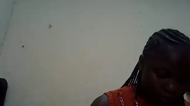 Snapshot of pretty_vivy chatting on March 4, 2025, 12:12 pm pretty vivy online show from March 4, 2025, 12:12 pm