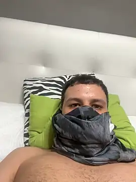 yayaya55598 online show from January 10, 2025, 8:48 pm