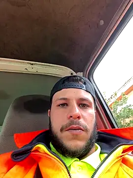 yayaya55598 online show from December 18, 2025, 4:57 pm