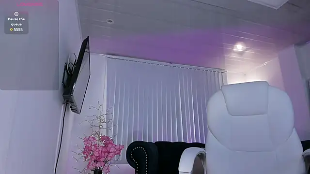 Snapshot of amelie_jhons chatting on March 8, 2025, 8:14 pm amelie jhons online show from March 8, 2025, 8:14 pm