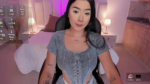 Snapshot of amelie_jhons chatting on November 7, 2025, 8:31 pm amelie jhons online show from November 7, 2025, 8:31 pm