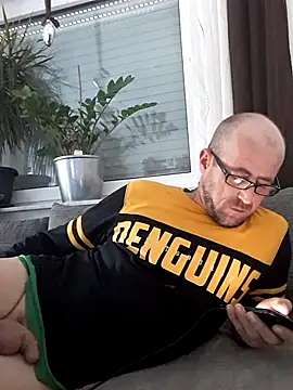 DonKazik online show from October 26, 2025, 1:28 pm