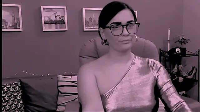 ChantalLion online show from November 30, 2025, 11:42 pm