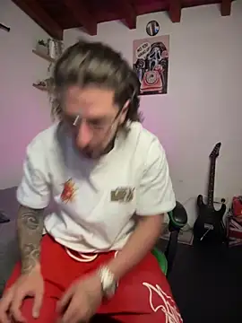 Valentino Xander online show from December 19, 2025, 1:56 am