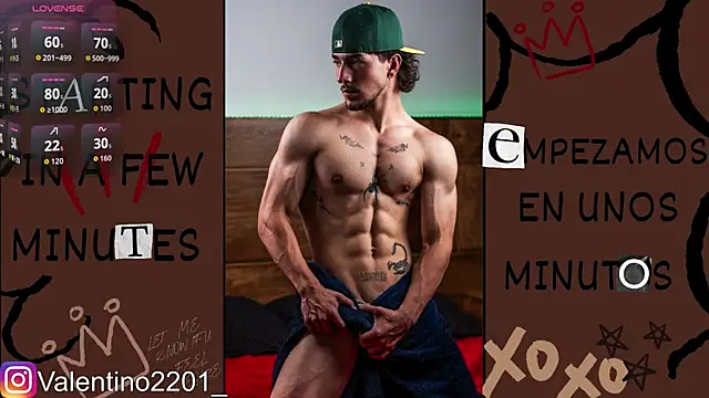 Snapshot of Valentino_Xander chatting on April 20, 2026, 2:14 am Valentino Xander online show from April 20, 2026, 2:14 am