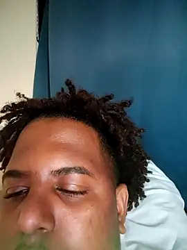 Snapshot of anubi0880 chatting on November 28, 2025, 9:50 pm anubi0880 online show from November 28, 2025, 9:50 pm