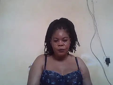 Snapshot of ANALQUEEN4 chatting on May 17, 2026, 6:55 am ANALQUEEN4 online show from May 17, 2026, 6:55 am