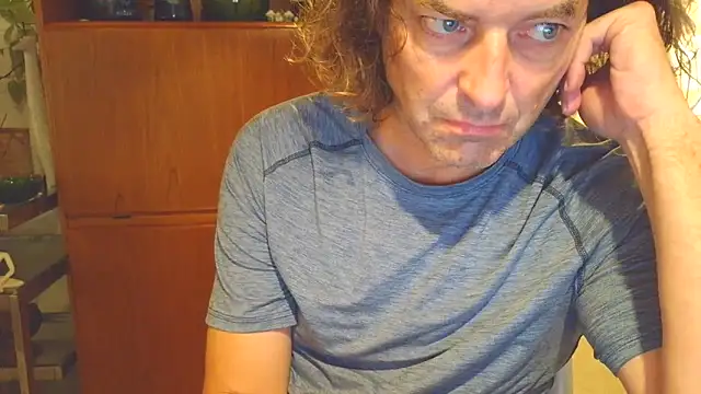 costanza7070 online show from November 8, 2025, 6:57 am