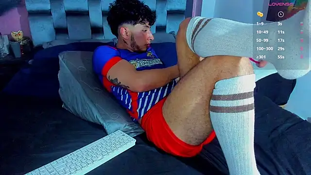 Piggy Eddy online show from February 4, 2025, 12:29 am