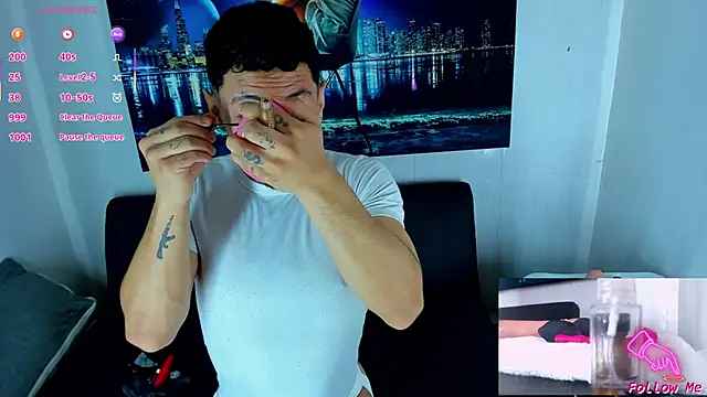 Piggy Eddy online show from September 11, 2025, 12:38 pm