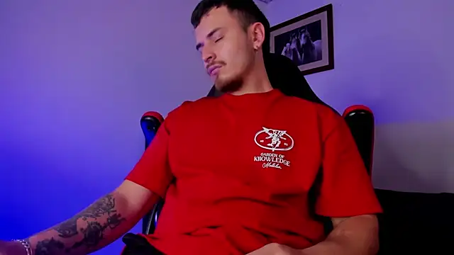 james connor2 online show from December 31, 2024, 6:46 pm