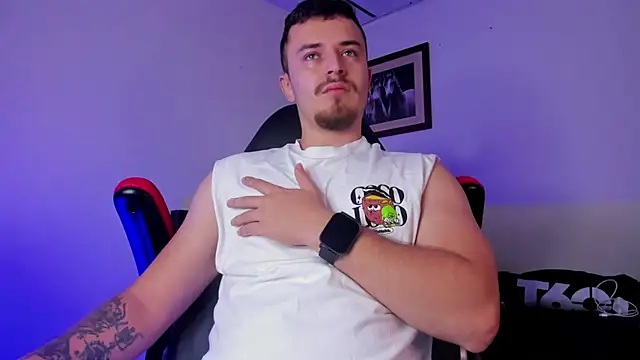 james connor2 online show from January 4, 2025, 6:51 pm